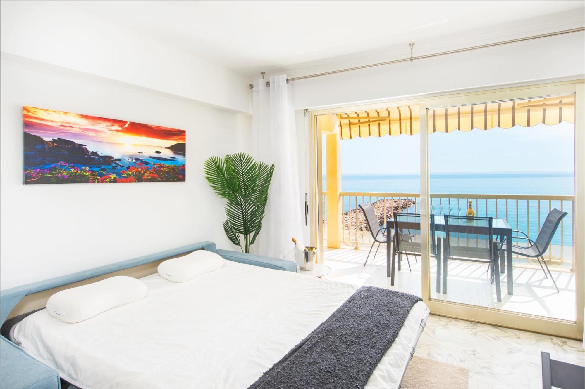 Roquebrune Plage - Terrace Splendid Sea View - BW Ngoại thất bức ảnh
